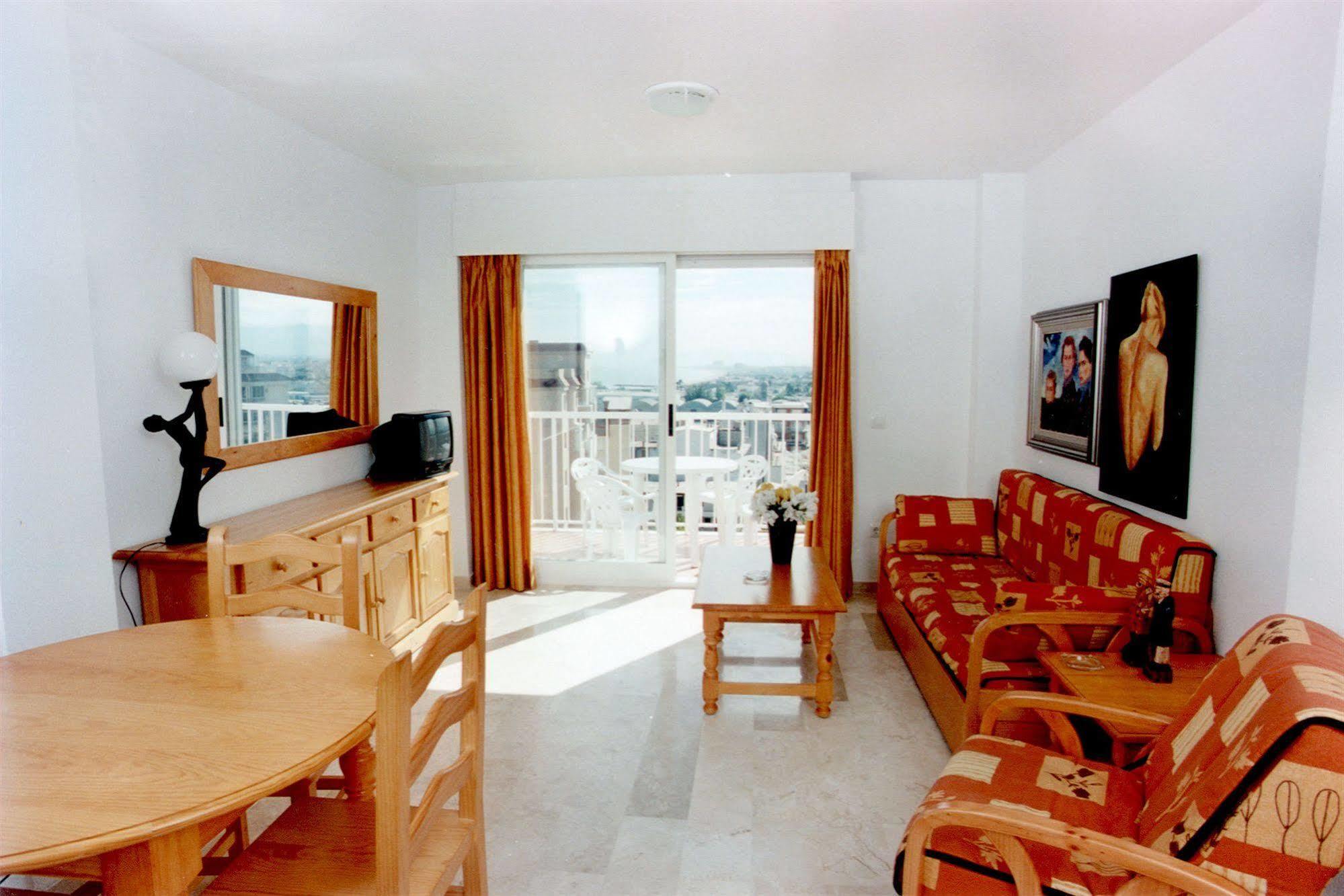 Apartamentos Turisticos Biarritz - Bloque I Gandía Dış mekan fotoğraf